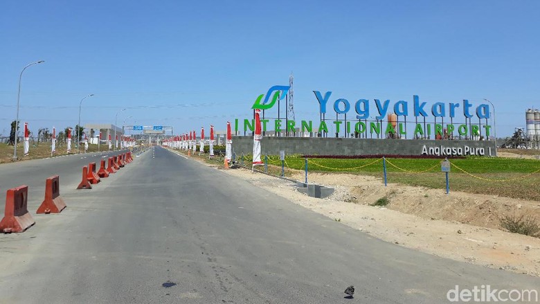 Suasana Yogyakarta International Airport di Kecamatan Temon, Kabupaten Kulon Progo (Pradito/detikcom) Suasana Yogyakarta International Airport di Kecamatan Temon, Kabupaten Kulon Progo (Pradito/detikcom)