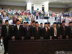 Baru 7 Hari Kerja, 50 Anggota DPRD Jombang Terima Gaji Rp 25 Juta