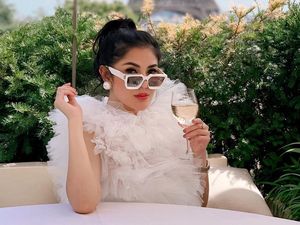 Dengar Ya Netizen, Nindy Tak Musuhan dengan Ussy dan Ashanty Dengar Ya Netizen, Nindy Tak Musuhan dengan Ussy dan Ashanty