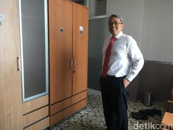 Setelah 2 Periode dan 5 Gubernur, Bang Sani Pamit dari DPRD DKI