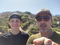 Robert Downey Jr Sempat Ragu Gandeng Tom Holland di Dolittle
