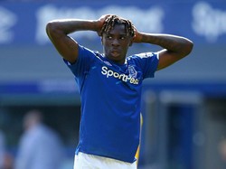 Duh! Striker Everton Ini Malah Gelar Pesta di Tengah Lockdown