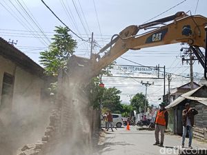 40 Bangunan di Palu Dirobohkan untuk Proyek Jembatan V