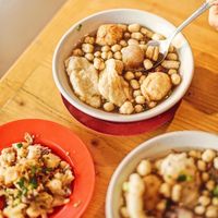 Bikin Nagih! Kenyal-kenyal Gurih Bakso Aci di 5 Tempat Ini