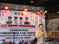 Ajak Cangkrukan, Polisi dan TNI Jamin Keamanan Mahasiswa Papua di Gresik