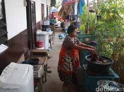 Rumah Lapis Kampung Akuarium Dibangun Tahun 2020