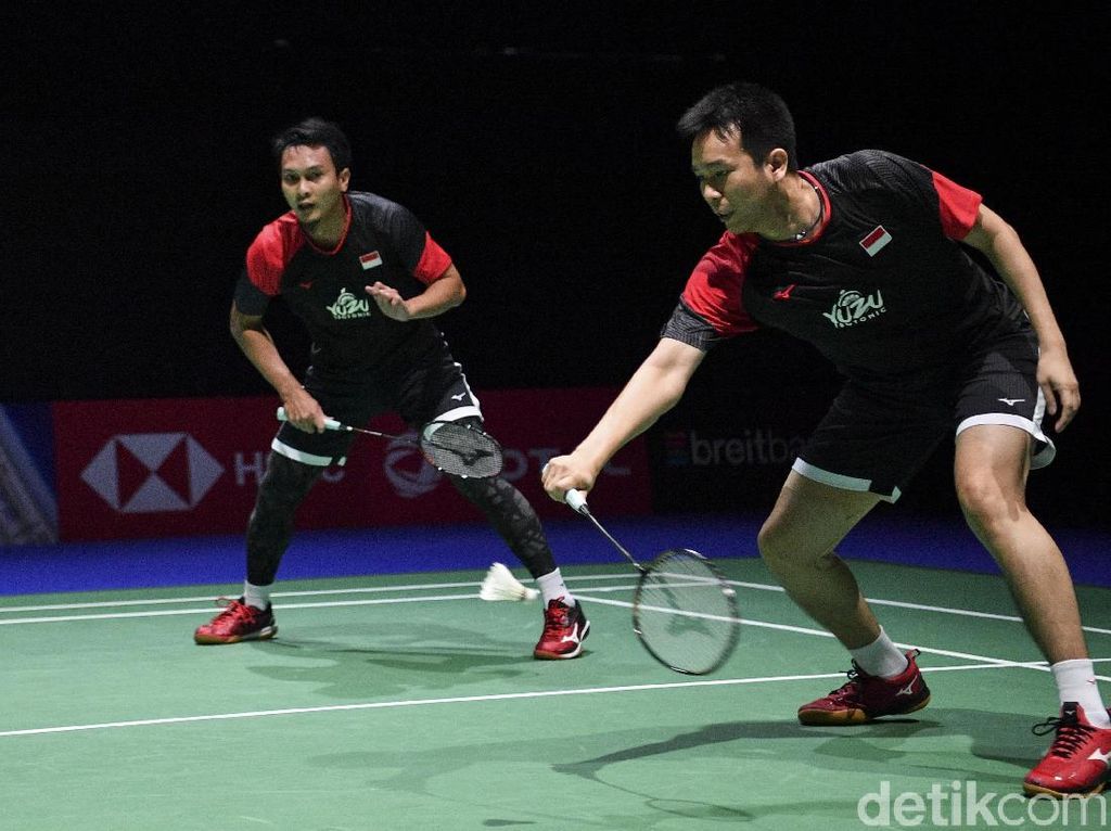 Indonesia Kirim Tiga Wakil di Semifinal Kejuaraan Dunia Bulutangkis Indonesia Kirim Tiga Wakil di Semifinal Kejuaraan Dunia Bulutangkis