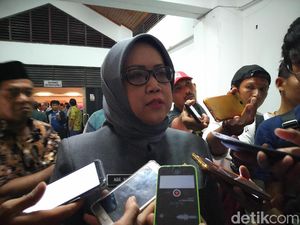 Bupati Ade Yasin Ngaku Ditegur Ridwan Kamil soal Provinsi Bogor Raya Bupati Ade Yasin Ngaku Ditegur Ridwan Kamil soal Provinsi Bogor Raya