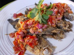 Masakan Minang Vs Masakan Sunda, Mana yang Lebih Bikin Gemuk?