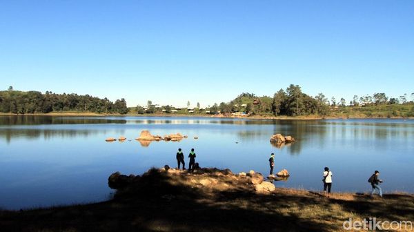 Foto: Situ Patenggang, Raden Kian Santang & Nyanyian Owa Jawa