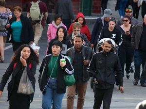 Dari 3 Bulan Jadi 6 Bulan, Visa Warga Tetap Australia Makin Sulit Didapat