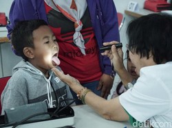 1.000 Warga Pangalengan Antusias Terima Pengobatan Gratis