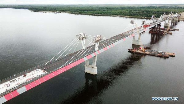 Mengintip Jembatan Penghubung China-Rusia yang Hampir Jadi