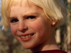 Kisah Pria Aussie Dibesarkan oleh Sekte yang Percaya Hari Kiamat Sudah Dekat