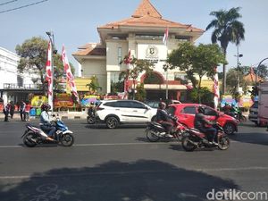 Anggota DPRD Surabaya Ibnu Shobir Meninggal Terpapar COVID-19 Anggota DPRD Surabaya Ibnu Shobir Meninggal Terpapar COVID-19