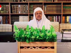 Habib Rizieq Bicara NKRI Bersyariah di Milad FPI: Pancasila Bukan Pilar Negara