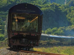 Cara Beda Menikmati Jepang, Naik Kereta Mewah Cara Beda Menikmati Jepang, Naik Kereta Mewah