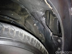 Mobil Dinasnya Dibakar OTK, Bupati Tegal: Saya Tak Merasa Punya Musuh