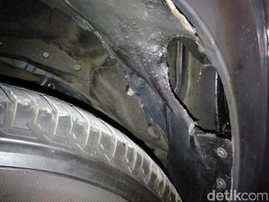 Mobil Dinasnya Dibakar OTK, Bupati Tegal: Saya Tak Merasa Punya Musuh Mobil Dinasnya Dibakar OTK, Bupati Tegal: Saya Tak Merasa Punya Musuh