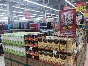 Serbu Harga Miring Deterjen Hingga Kebutuhan Si Kecil di Transmart