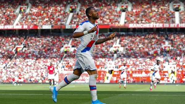 MU Dipermalukan Palace di Old Trafford