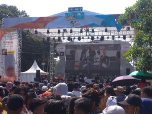 Ramainya Nonton Bareng MotoGP di Cirebon