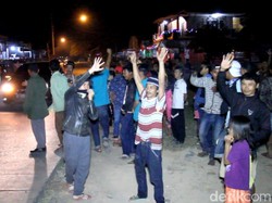 Ratusan Warga Majalaya Geruduk Kios Miras, Polisi Amankan Pemilik