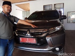 Mobil Dinasnya Dibakar Orang Tak Dikenal, Bupati Tegal Buka Suara