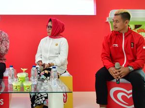 Pererat Persatuan lewat Merah Putih Menyatukan Kita