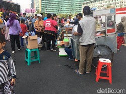 Pemprov DKI Akan Evaluasi Lokasi Jualan di CFD Bundaran HI