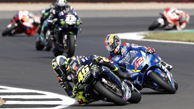 Alex Rins menang di MotoGP Inggris 2019.