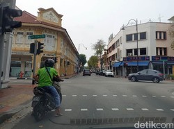 Tak Hanya Mobil Tua, Motor 2 Tak Pun Dibasmi Pemerintah Singapura