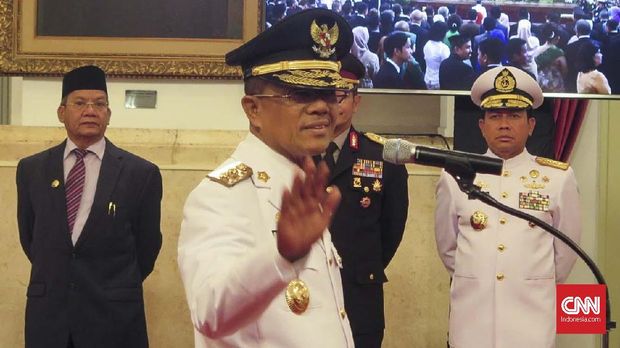 Wakil Gubernur Sulawesi Tengah (Sulteng) terpilih Rusli Baco Dg. Palabbi resmi dilantik oleh Presiden Joko Widodo, di Istana Negara, Senin (26/8). Rusli menjabat sebagai wakil gubernur Sulteng sisa masa jabatan 2016-2021.