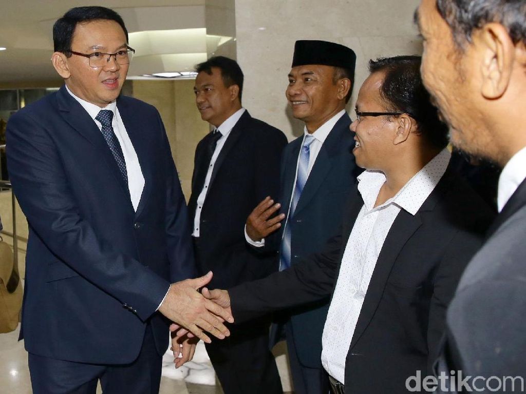 Penjelasan Ahok soal Sikapnya Terkait Pemindahan Ibu Kota Penjelasan Ahok soal Sikapnya Terkait Pemindahan Ibu Kota