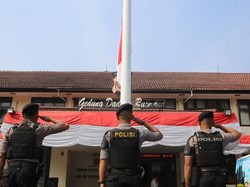 Dukacita untuk Ipda Erwin, Polres Bogor Kibarkan Bendera Setengah Tiang