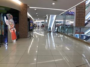 Kondisi Korban Penusukan Pegawai Restoran di Pluit Village Kritis Kondisi Korban Penusukan Pegawai Restoran di Pluit Village Kritis