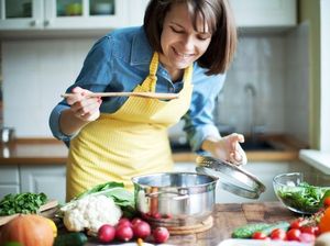 Ini Contoh Menu Sehat untuk Keluarga Selama Karantina dari Ahli Gizi