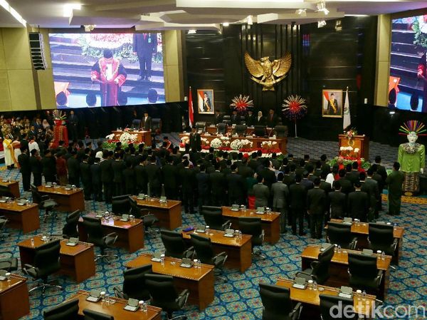 Suasana Pelantikan 106 Anggota DPRD DKI 2019-2024