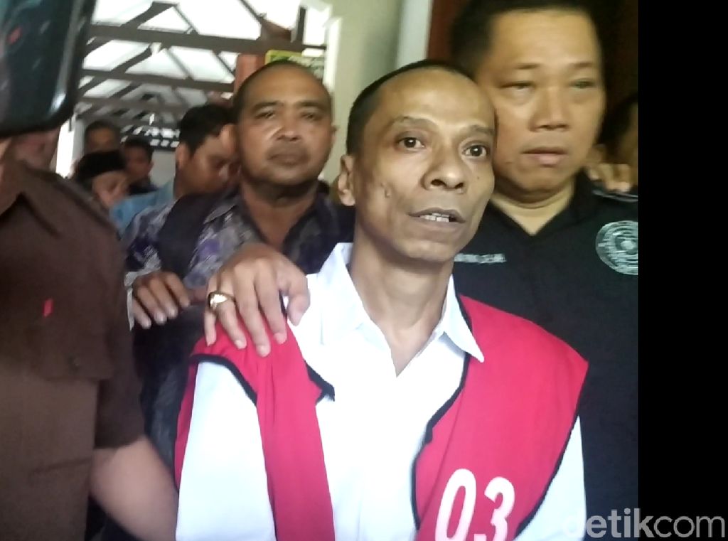 JPU Nyatakan Hubert Henry Boomerang Pakai Ganja Sejak 1982 JPU Nyatakan Hubert Henry Boomerang Pakai Ganja Sejak 1982
