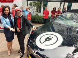 Saat Taksi Blue Bird Terkoneksi 4G Telkomsel