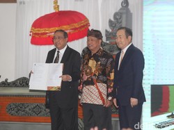 Rektor Asing Resmi Masuk Indonesia