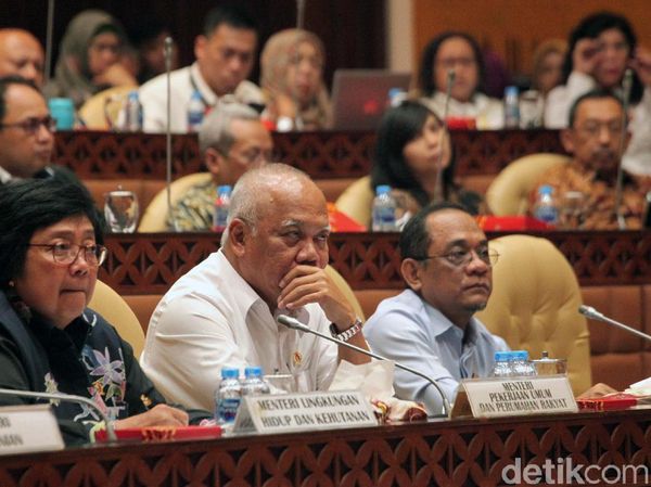 Komisi V DPR dan Pemerintah Bahas RUU Sumber Daya Air