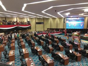 DPRD DKI Kembali Ungkit TGUPP Anies: Bebani APBD DPRD DKI Kembali Ungkit TGUPP Anies: Bebani APBD