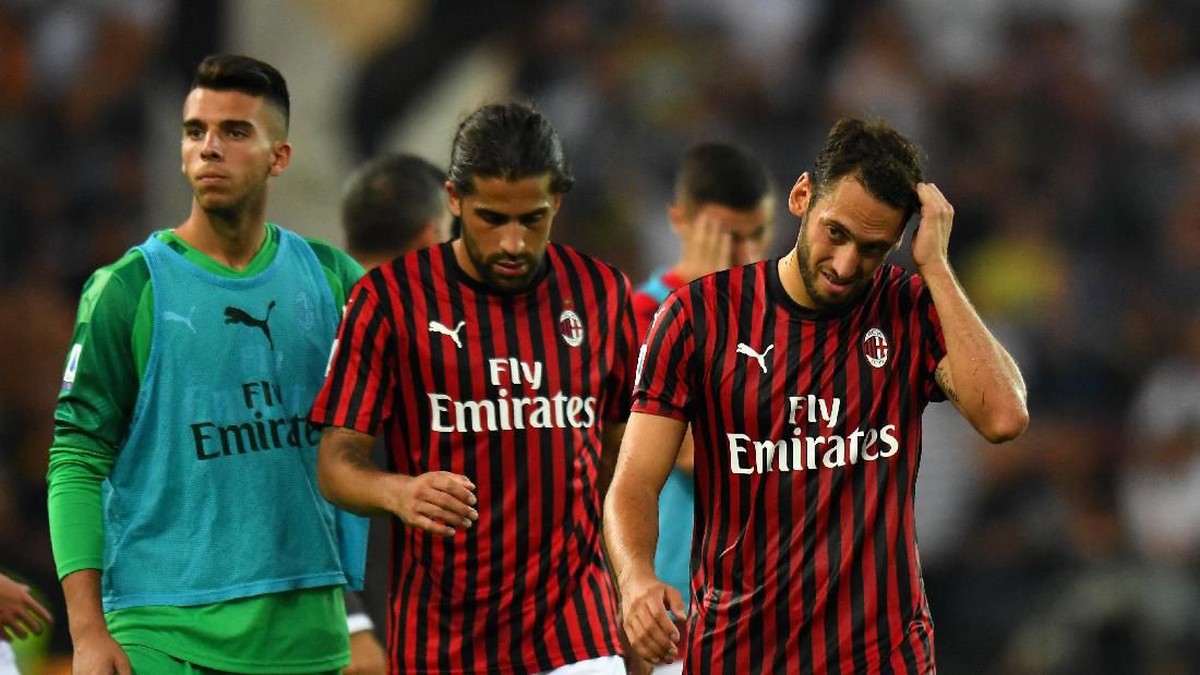 AC  Milan kalah dari Udinese di pekan pertama (Alessandro Sabattini/Getty Images)