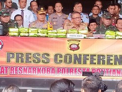 Polisi Gagalkan Penyelundupan 26 Kg Sabu di Pontianak, 2 WNA Ditangkap
