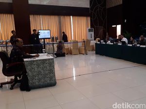 Capim KPK Cahyo Ingin Penyidik Solid Tanpa Bayang-bayang Institusi Asal Capim KPK Cahyo Ingin Penyidik Solid Tanpa Bayang-bayang Institusi Asal