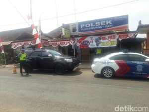 Pasca Pembacokan Kanit Provos, Kapolda Jateng Datangi Polsek Tlogowungu Pasca Pembacokan Kanit Provos, Kapolda Jateng Datangi Polsek Tlogowungu