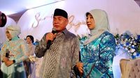 Mengintip Momen Kulineran Gubernur Kaltim, Isran Noor dan Istrinya