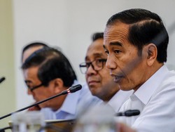 Jokowi Akan Tentukan Dirut BUMN Siang Ini