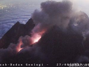 Gunung Merapi Luncurkan Awan Panas Sejauh 2 Km ke Hulu Kali Gendol